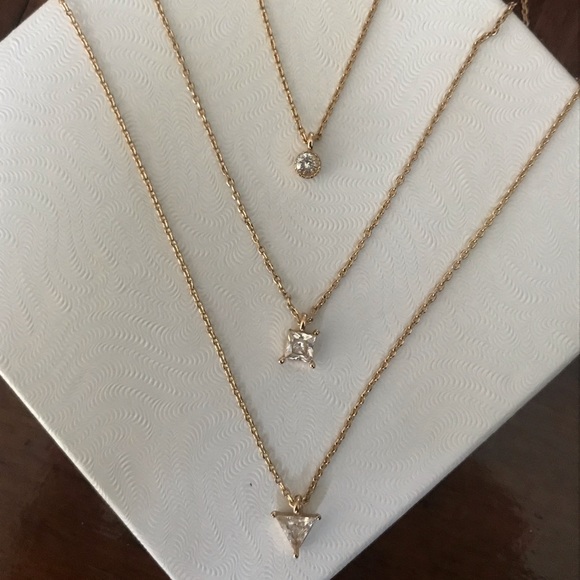 Magnolia jewellers three tiered necklace - Picture 2 of 2